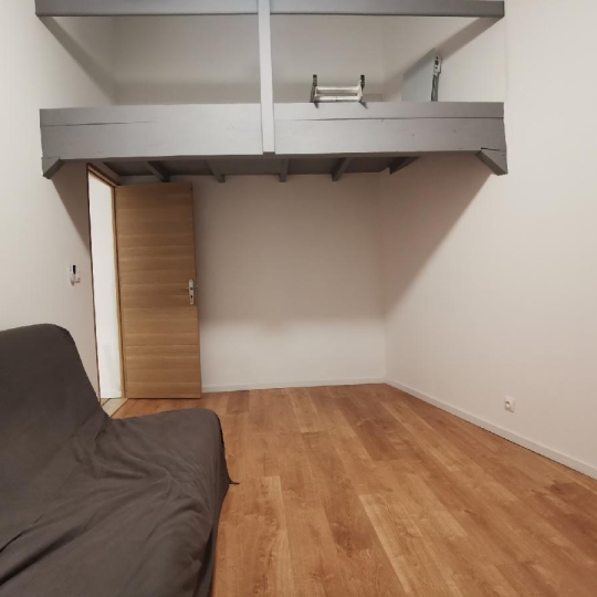  AIGUES-VIVES IMMO : Maison / Villa | GALLARGUES-LE-MONTUEUX (30660) | 82 m2 | 870 &euro; 