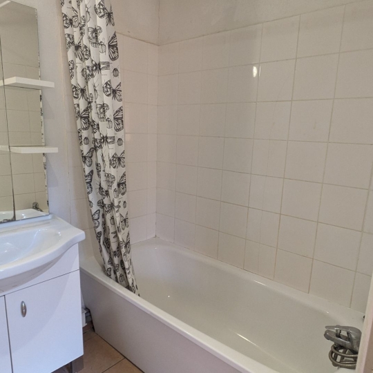  AIGUES-VIVES IMMO : House | GALLARGUES-LE-MONTUEUX (30660) | 35 m2 | 81 000 &euro; 