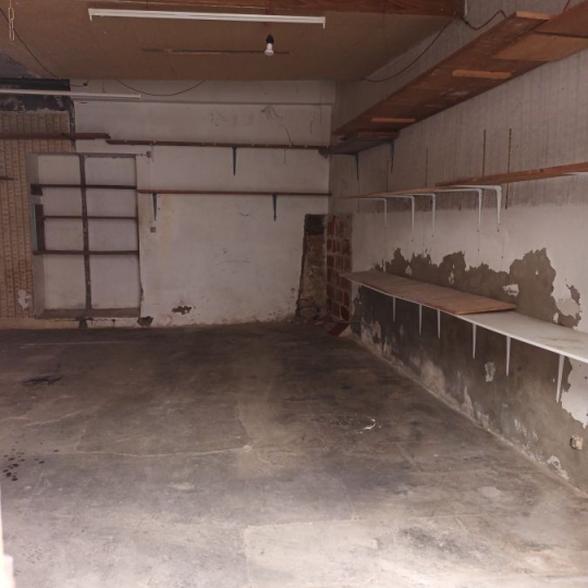  Annonces VAUNAGE : Local / Bureau | NIMES (30900) | 20 m2 | 220 &euro; 