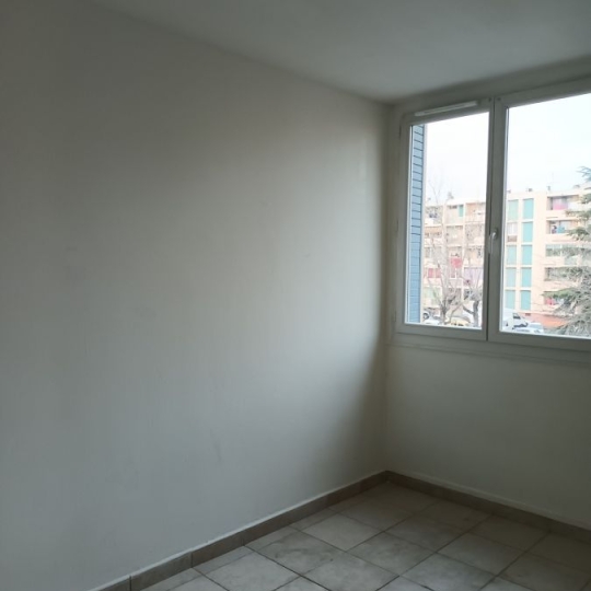  Annonces VAUNAGE : Appartement | NIMES (30900) | 64 m2 | 651 &euro; 