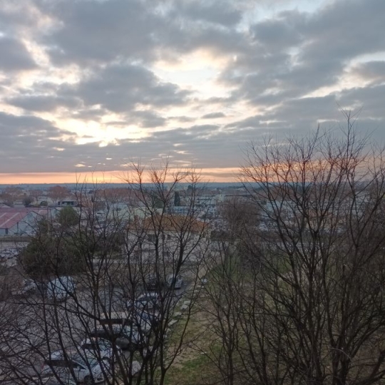  Annonces VAUNAGE : Appartement | NIMES (30900) | 64 m2 | 651 &euro; 