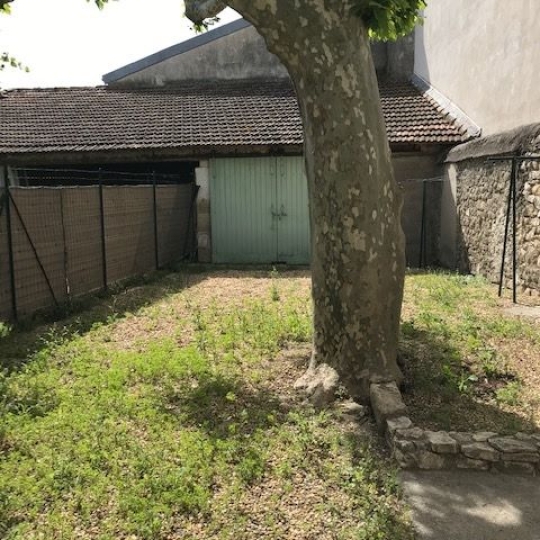  Annonces VAUNAGE : Maison / Villa | MILHAUD (30540) | 50 m2 | 852 &euro; 