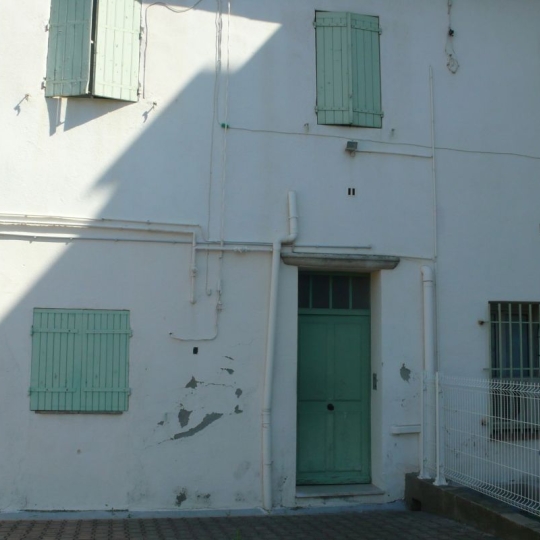  Annonces VAUNAGE : Appartement | NIMES (30900) | 37 m2 | 385 &euro; 