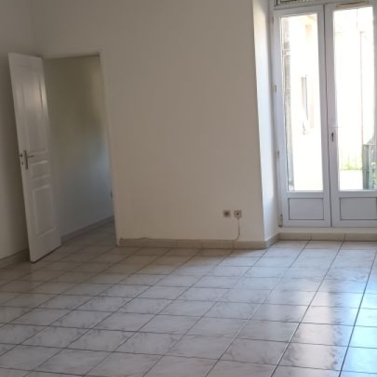  Annonces VAUNAGE : Appartement | NIMES (30900) | 122 m2 | 1 230 &euro; 