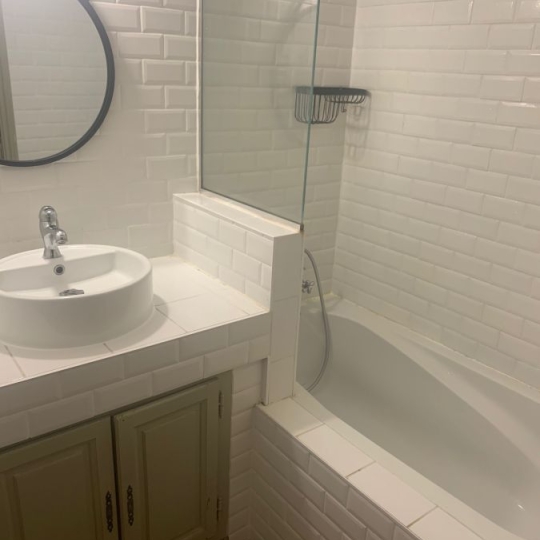  Annonces VAUNAGE : Appartement | NIMES (30900) | 52 m2 | 655 &euro; 
