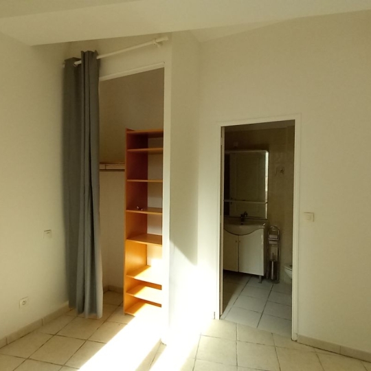  Annonces VAUNAGE : Appartement | NIMES (30900) | 41 m2 | 513 &euro; 