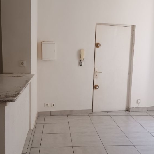  Annonces VAUNAGE : Apartment | NIMES (30900) | 32 m2 | 517 &euro; 