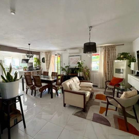  Annonces VAUNAGE : Maison / Villa | LUNEL (34400) | 132 m2 | 477 000 &euro; 