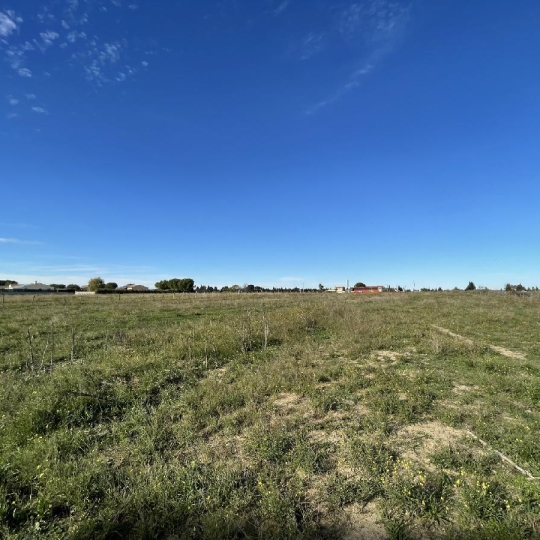  Annonces VAUNAGE : Terrain | AIMARGUES (30470) | 650 m2 | 99 900 &euro; 