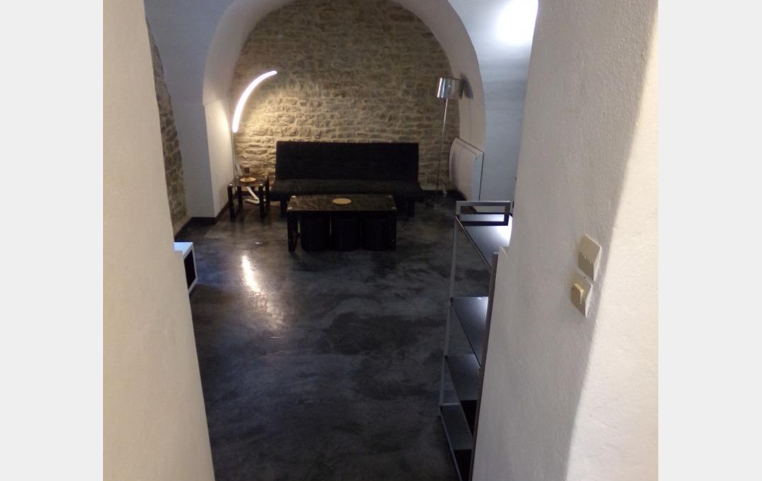 Annonces VAUNAGE : Appartement | NIMES (30900) | 45 m2 | 670 &euro; 