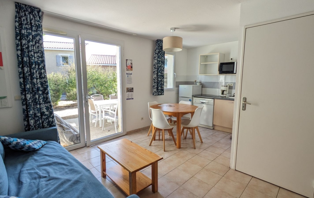 AIGUES-VIVES IMMO : Maison / Villa | CALVISSON (30420) | 38 m2 | 750 &euro; 