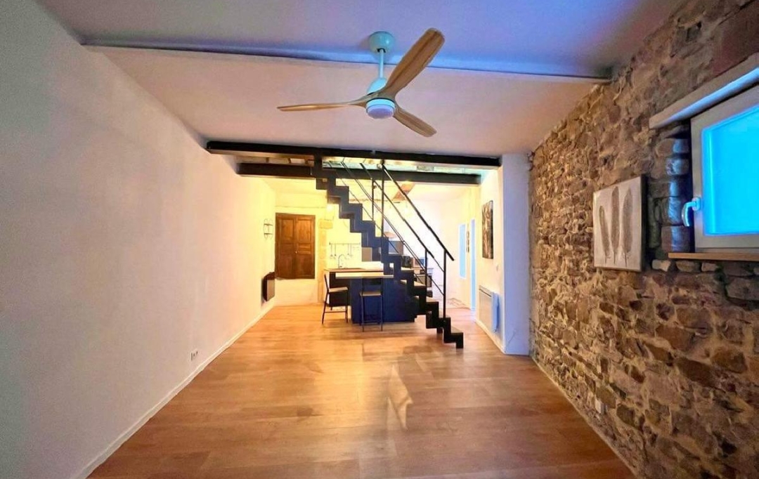 AIGUES-VIVES IMMO : Maison / Villa | GALLARGUES-LE-MONTUEUX (30660) | 82 m2 | 870 &euro; 