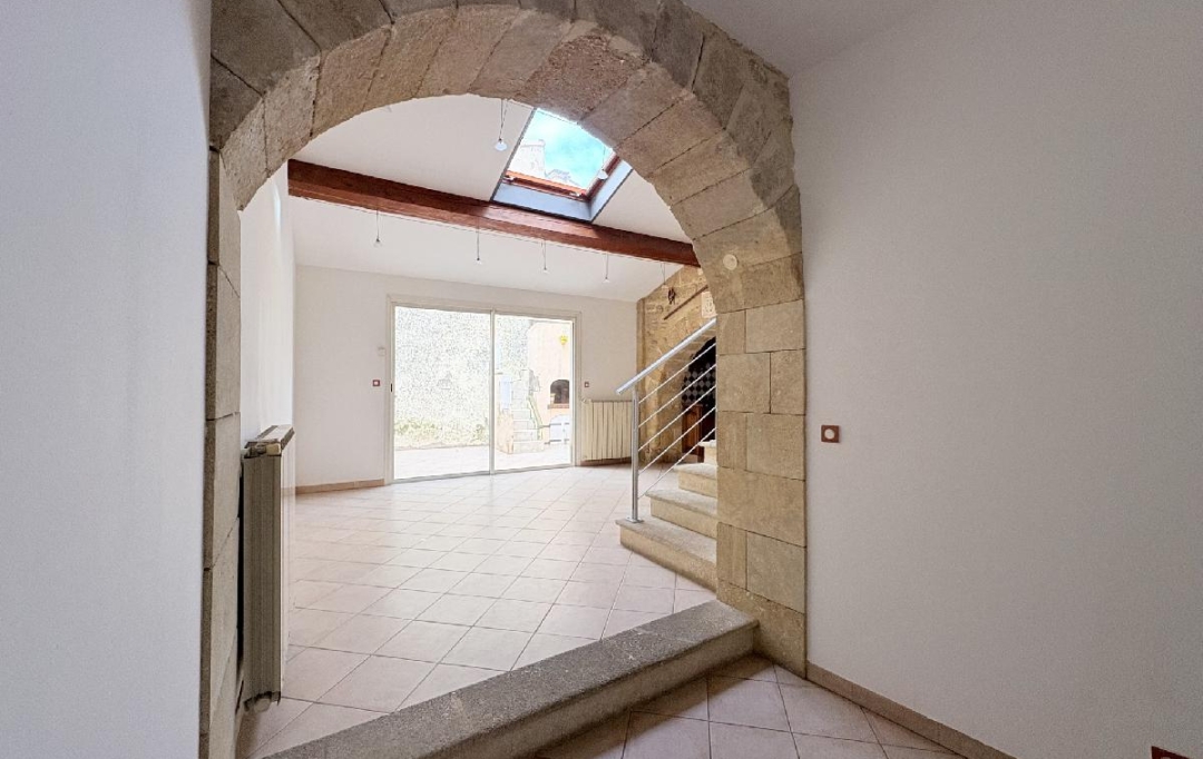 AIGUES-VIVES IMMO : Maison / Villa | AIGUES-VIVES (30670) | 81 m2 | 915 &euro; 