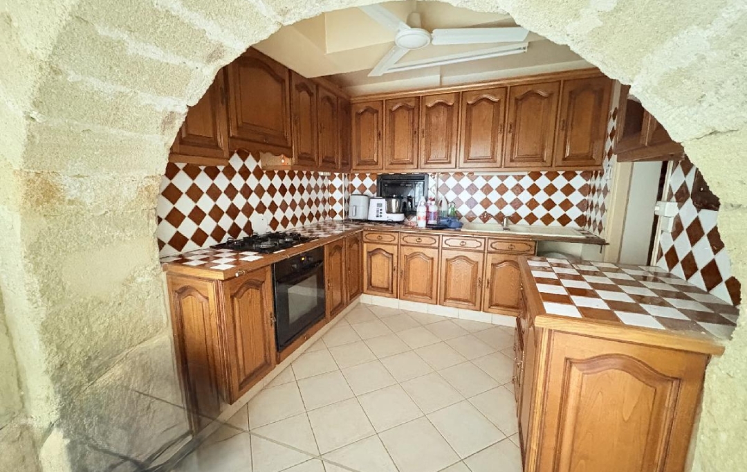 AIGUES-VIVES IMMO : Maison / Villa | AIGUES-VIVES (30670) | 81 m2 | 915 &euro; 