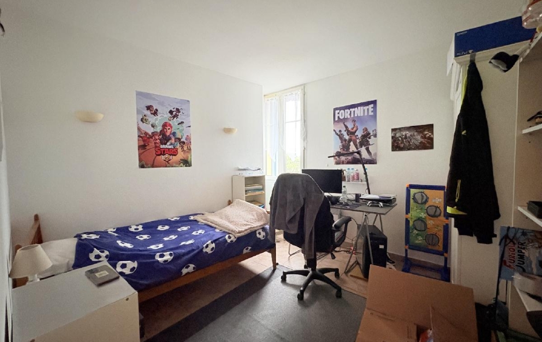 AIGUES-VIVES IMMO : Appartement | GALLARGUES-LE-MONTUEUX (30660) | 93 m2 | 845 &euro; 