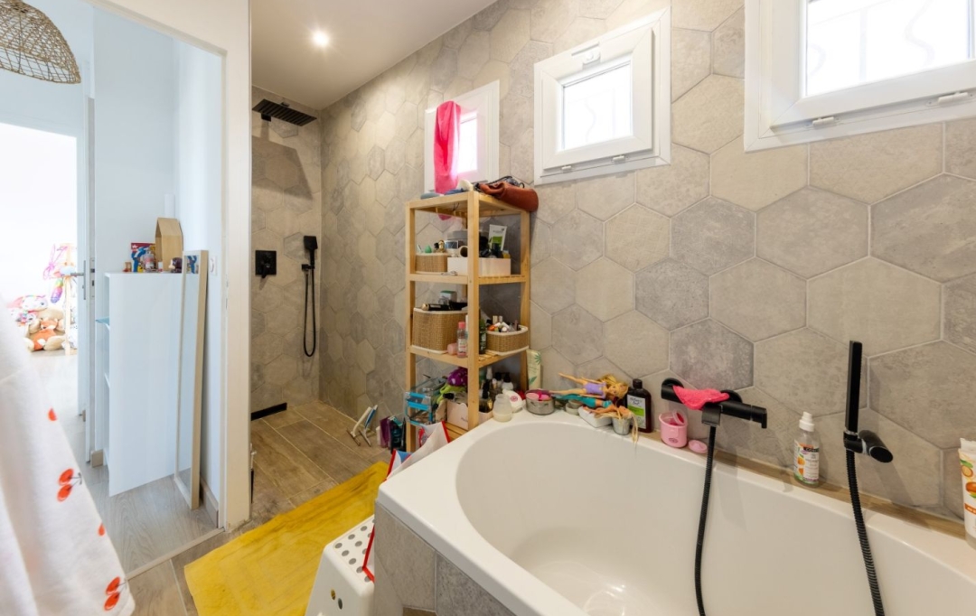 AIGUES-VIVES IMMO : House | AIGUES-VIVES (30670) | 85 m2 | 349 000 &euro; 