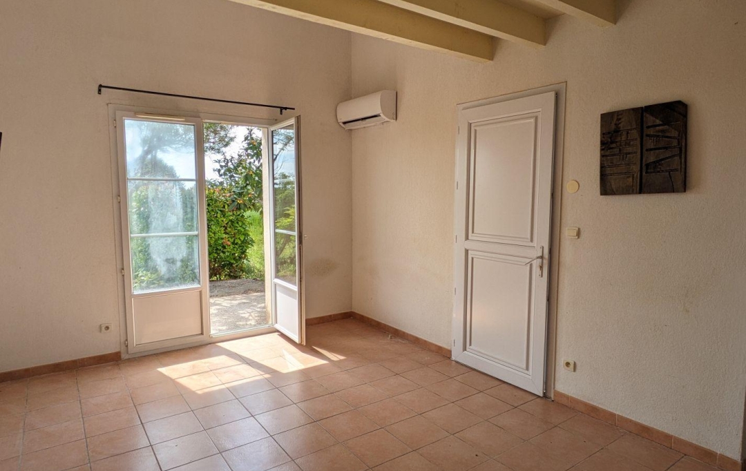 AIGUES-VIVES IMMO : Maison / Villa | GALLARGUES-LE-MONTUEUX (30660) | 45 m2 | 108 000 &euro; 