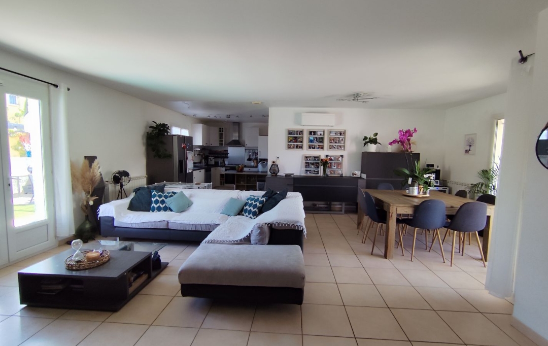 AIGUES-VIVES IMMO : House | GALLARGUES-LE-MONTUEUX (30660) | 111 m2 | 350 000 &euro; 