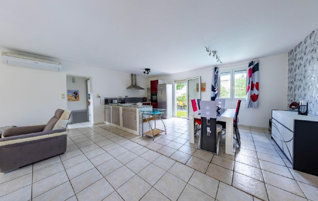 AIGUES-VIVES IMMO : Maison / Villa | GALLARGUES-LE-MONTUEUX (30660) | 110 m2 | 369 000 &euro; 