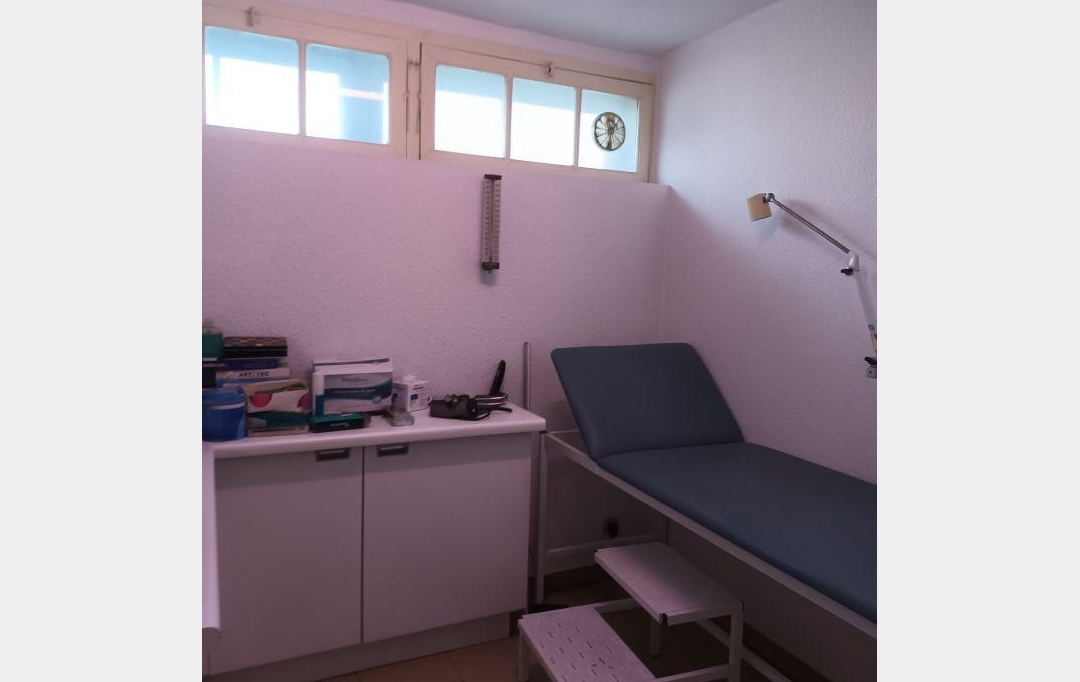 Annonces VAUNAGE : Autres | NIMES (30900) | 43 m2 | 660 &euro; 