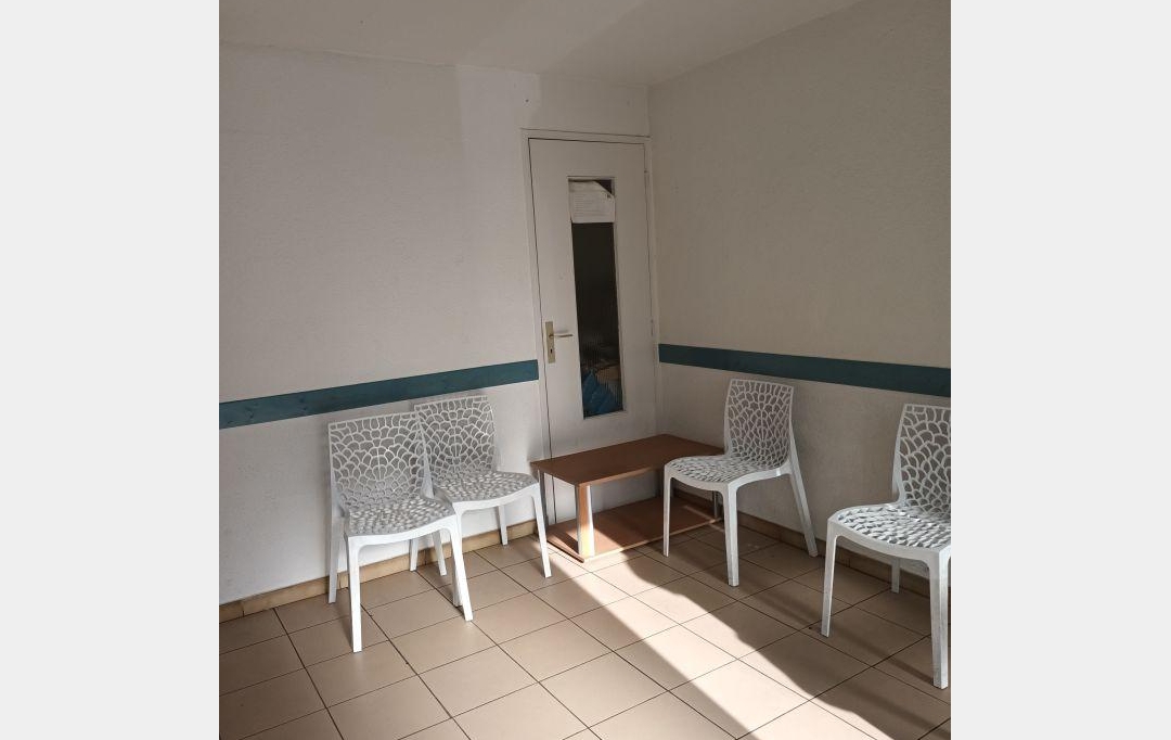 Annonces VAUNAGE : Autres | NIMES (30900) | 43 m2 | 660 &euro; 