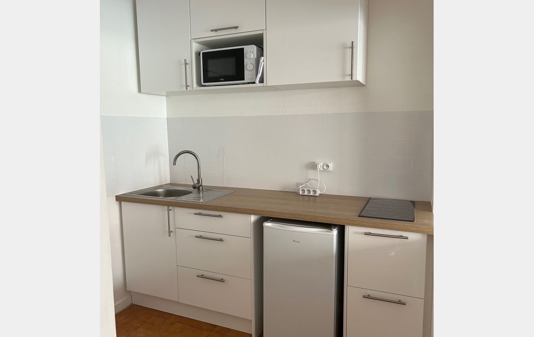Annonces VAUNAGE : Appartement | NIMES (30900) | 34 m2 | 500 &euro; 