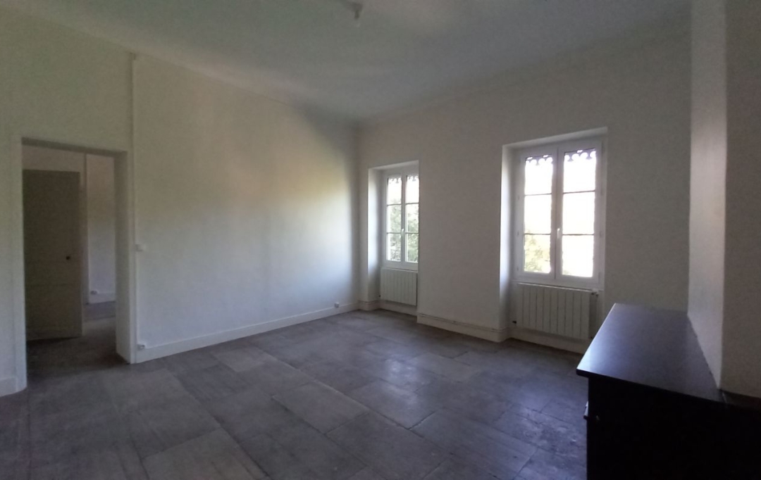 Annonces VAUNAGE : Appartement | NIMES (30900) | 107 m2 | 930 &euro; 