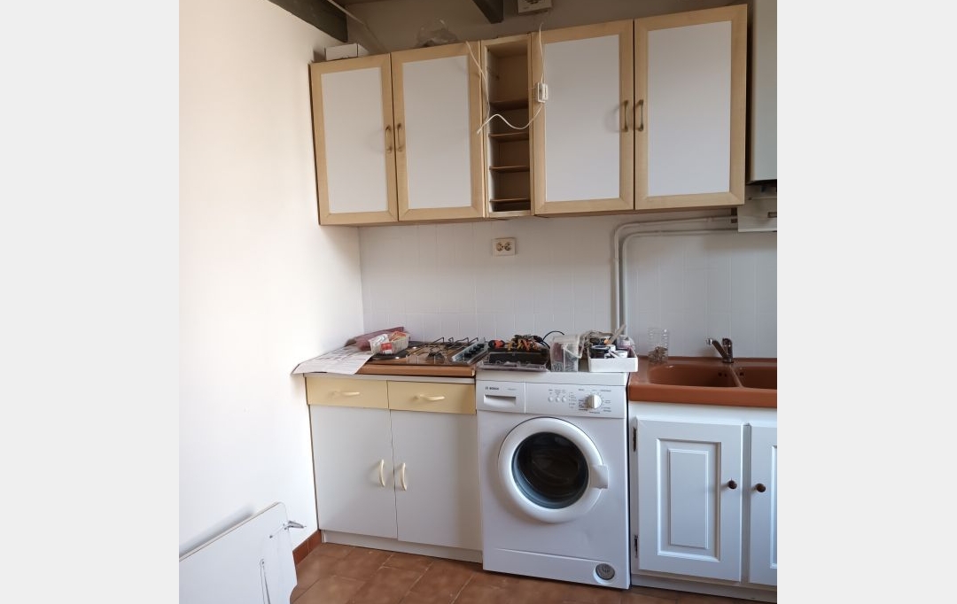 Annonces VAUNAGE : Appartement | NIMES (30900) | 37 m2 | 526 &euro; 