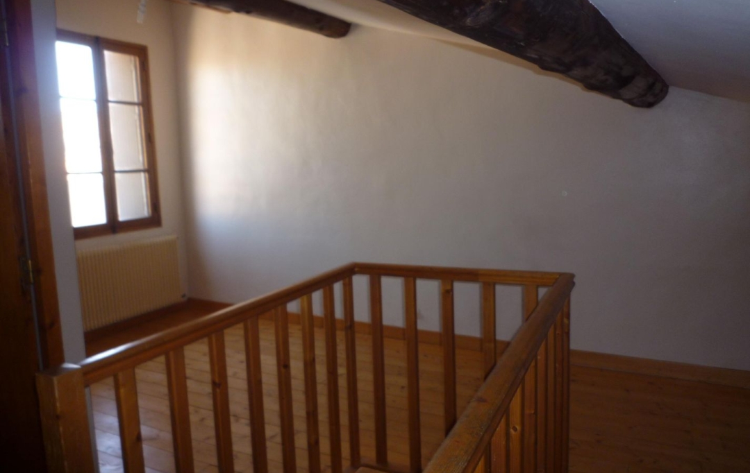 Annonces VAUNAGE : Appartement | NIMES (30900) | 37 m2 | 526 &euro; 