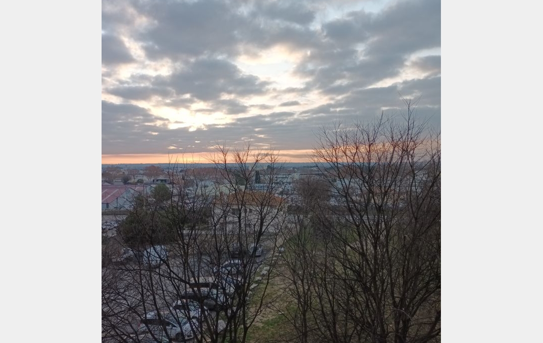 Annonces VAUNAGE : Appartement | NIMES (30900) | 64 m2 | 651 &euro; 