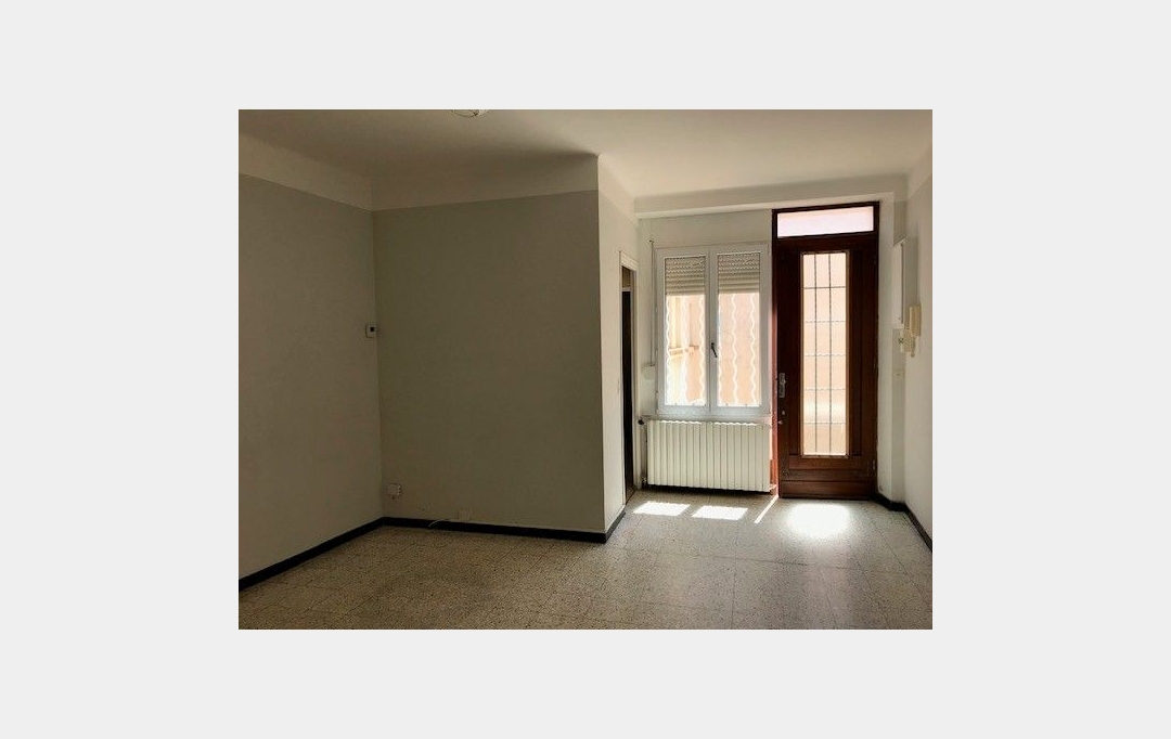 Annonces VAUNAGE : Appartement | NIMES (30900) | 40 m2 | 466 &euro; 