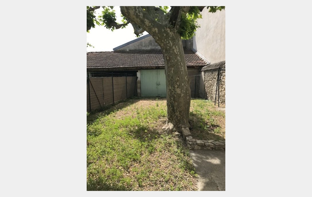 Annonces VAUNAGE : Maison / Villa | MILHAUD (30540) | 50 m2 | 852 &euro; 