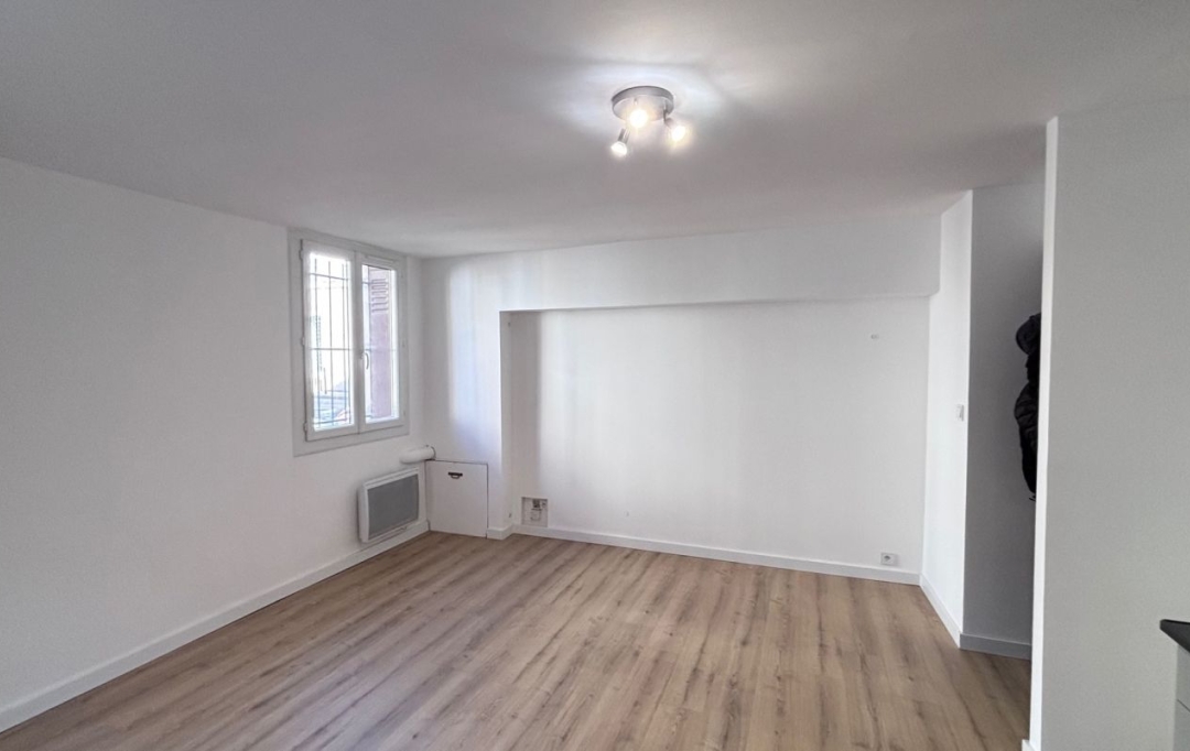 Annonces VAUNAGE : Appartement | NIMES (30900) | 38 m2 | 580 &euro; 