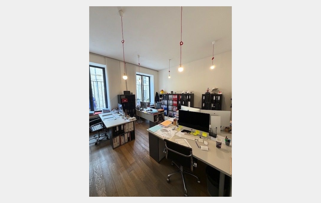 Annonces VAUNAGE : Autres | NIMES (30900) | 78 m2 | 1 600 &euro; 