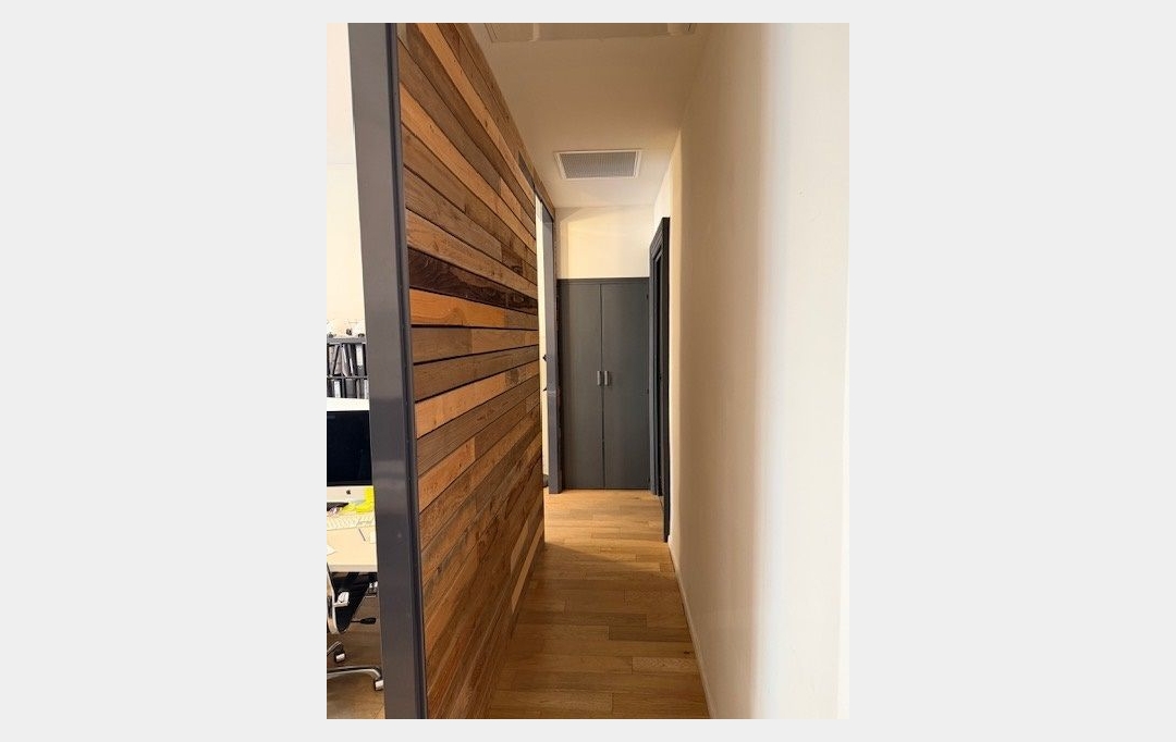 Annonces VAUNAGE : Autres | NIMES (30900) | 78 m2 | 1 600 &euro; 