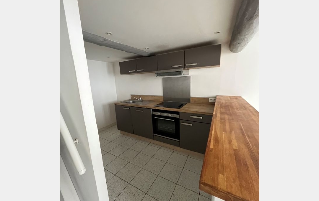 Annonces VAUNAGE : Appartement | NIMES (30900) | 51 m2 | 585 &euro; 