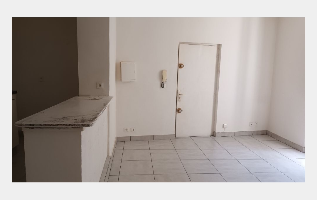 Annonces VAUNAGE : Apartment | NIMES (30900) | 32 m2 | 517 &euro; 