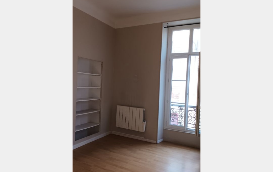Annonces VAUNAGE : Appartement | NIMES (30900) | 44 m2 | 620 &euro; 
