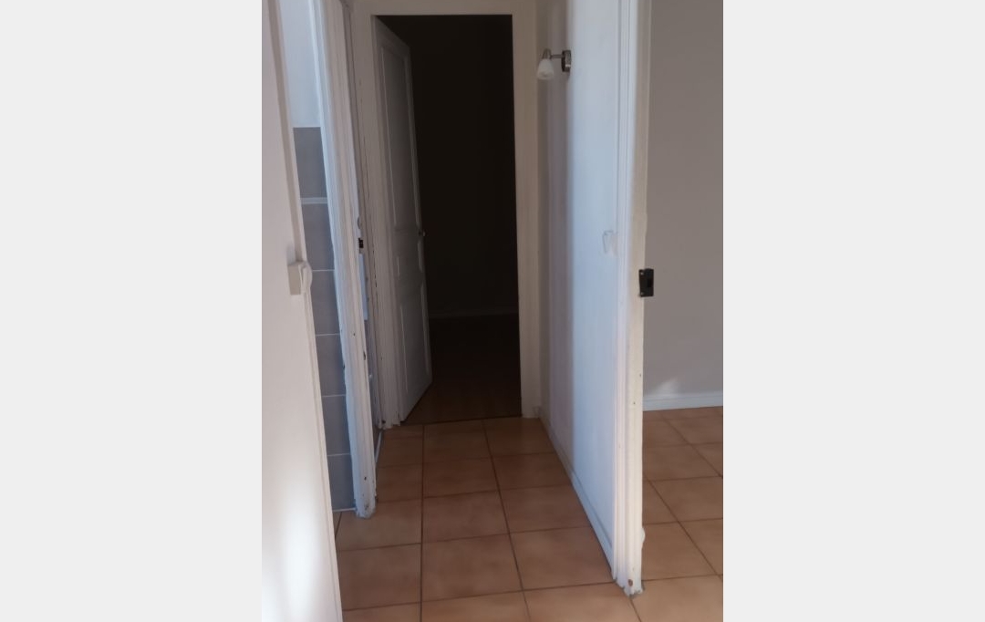Annonces VAUNAGE : Appartement | NIMES (30900) | 44 m2 | 620 &euro; 