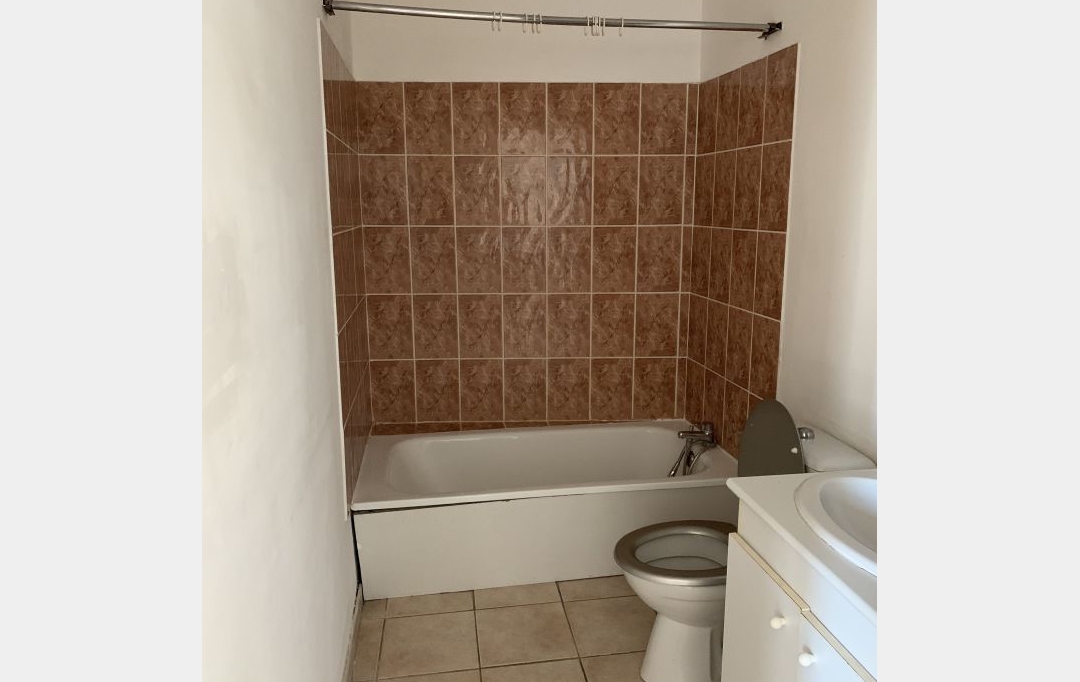 Annonces VAUNAGE : Appartement | NIMES (30900) | 35 m2 | 483 &euro; 