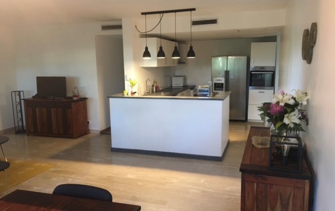 Annonces VAUNAGE : Appartement | NIMES (30900) | 96 m2 | 1 180 &euro; 