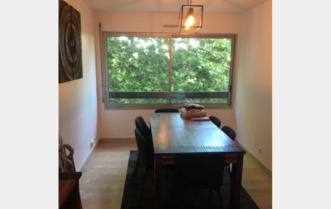 Annonces VAUNAGE : Appartement | NIMES (30900) | 96 m2 | 1 180 &euro; 