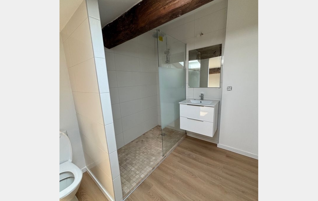 Annonces VAUNAGE : Appartement | NIMES (30900) | 46 m2 | 558 &euro; 