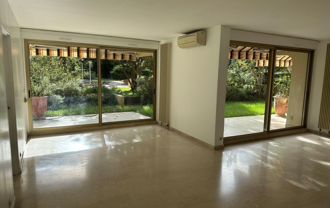 Annonces VAUNAGE : Appartement | NIMES (30900) | 160 m2 | 480 000 &euro; 