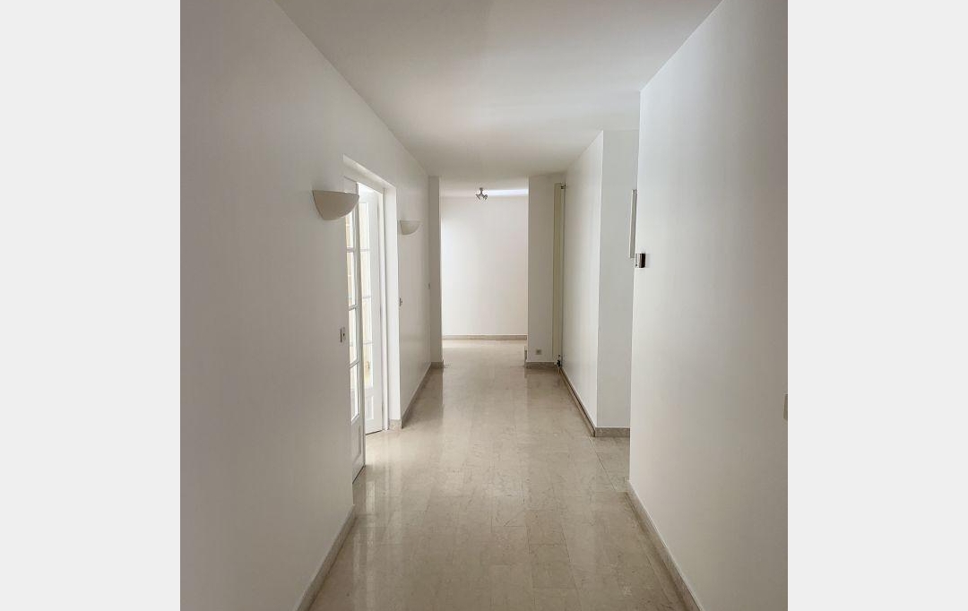Annonces VAUNAGE : Appartement | NIMES (30900) | 160 m2 | 480 000 &euro; 