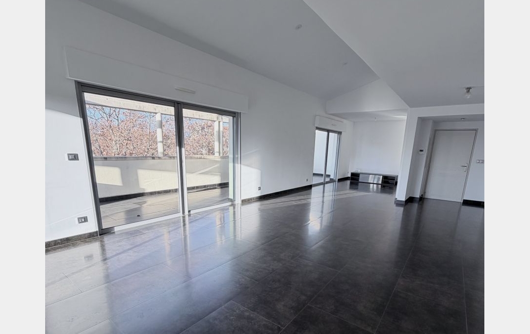 Annonces VAUNAGE : Appartement | NIMES (30900) | 224 m2 | 1 150 000 &euro; 