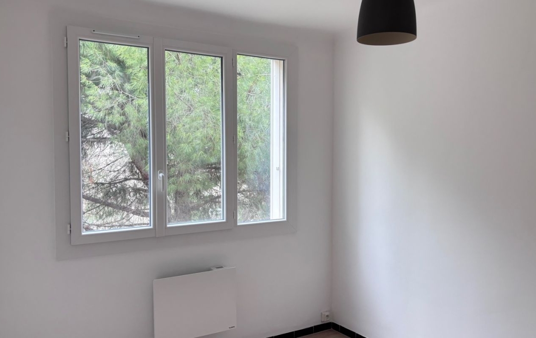 Annonces VAUNAGE : Appartement | NIMES (30900) | 54 m2 | 130 000 &euro; 