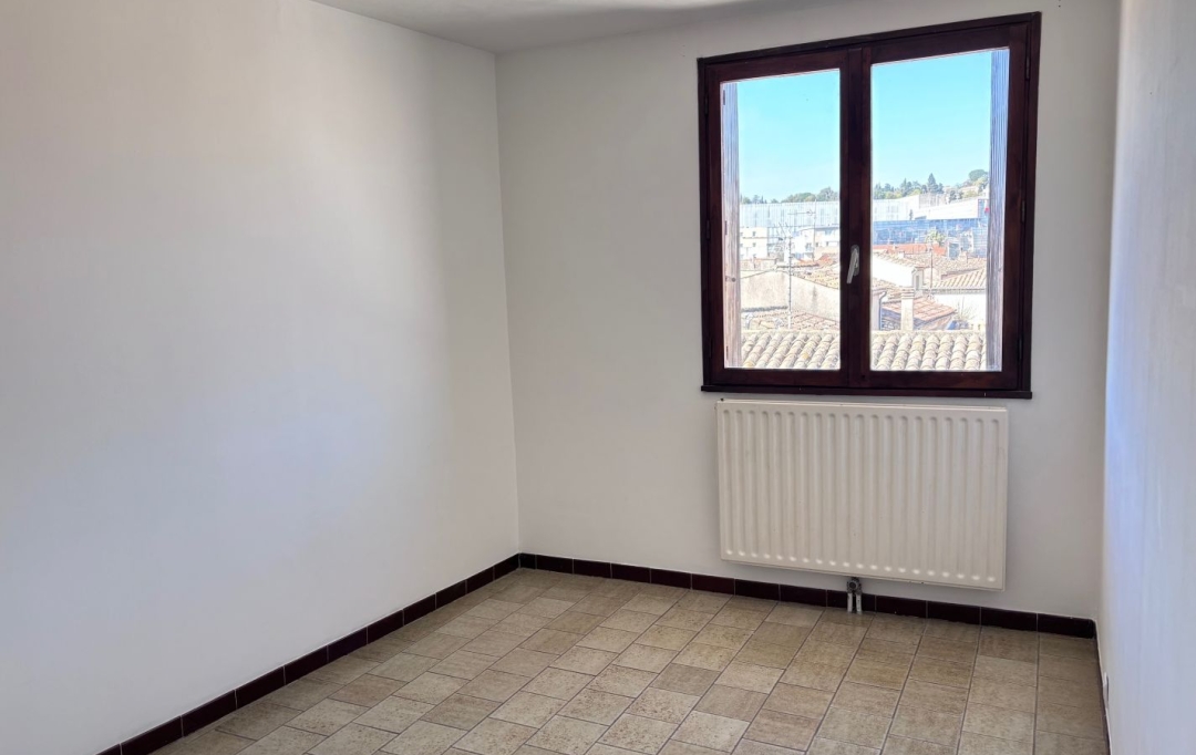 Annonces VAUNAGE : Appartement | NIMES (30900) | 47 m2 | 99 000 &euro; 