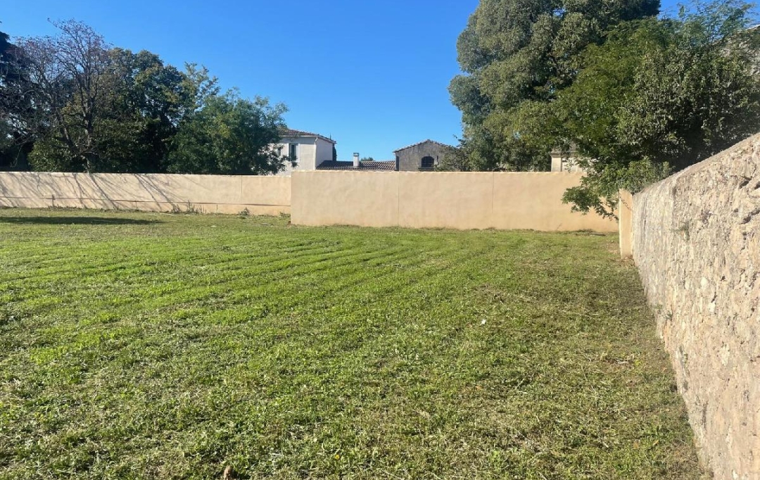 Annonces VAUNAGE : Terrain | LUNEL (34400) | 734 m2 | 319 900 &euro; 