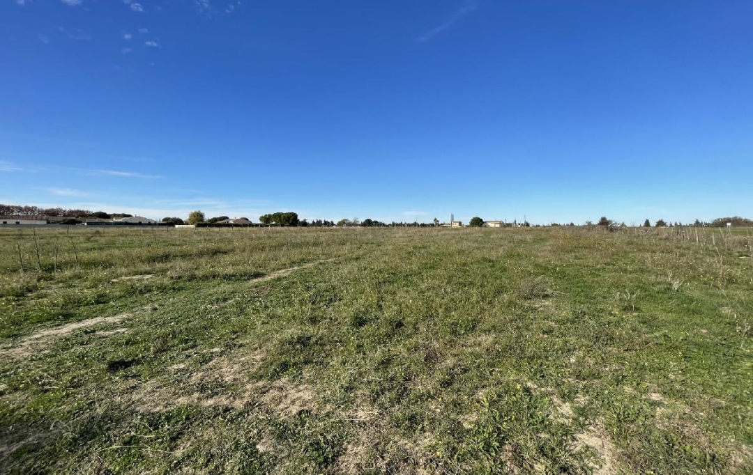 Annonces VAUNAGE : Terrain | GALLARGUES-LE-MONTUEUX (30660) | 642 m2 | 129 900 &euro; 